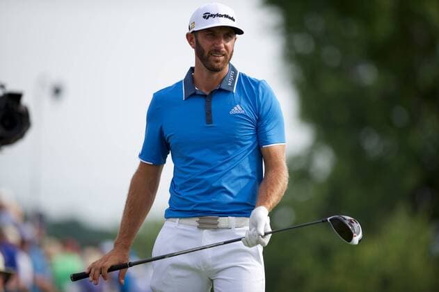 June 18, 2016: Dustin Johnson waits with his driver in hand to tee off on the third hole during the third round of golf at the US Open at Oakmont Country Club in Pittsburgh, PA. (Photo by Shelley Lipton Icon Sportswire) GOLF: JUN 18 PGA Golf Herren - US Open - Third Round Icon160618041 EDITORIAL USE ONLY