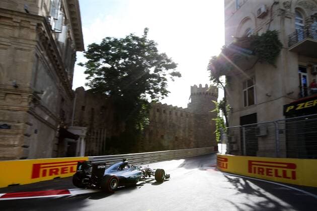 6 Nico Rosberg (GER, Mercedes AMG Petronas Formula One Team), xHOCHxZWEIx