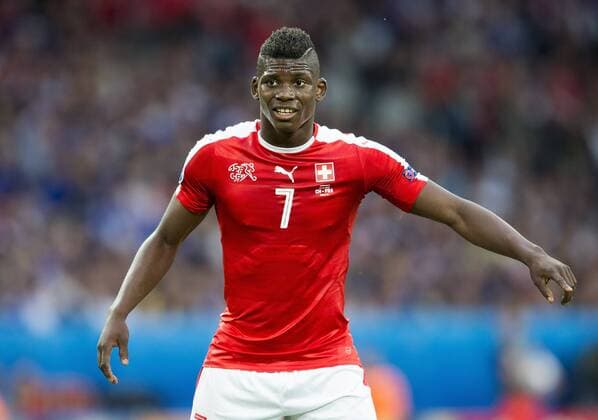 Breel EMBOLO (SUI) Gestik, Geste, Vorrunde Gruppe A, Spiel M26, Schweiz (SUI) - Frankreich (FRA) 0:0, am 19.06.2016 in Lille. Fussball EM 2016 in Frankreich vom 10.06. - 10.07.2016.