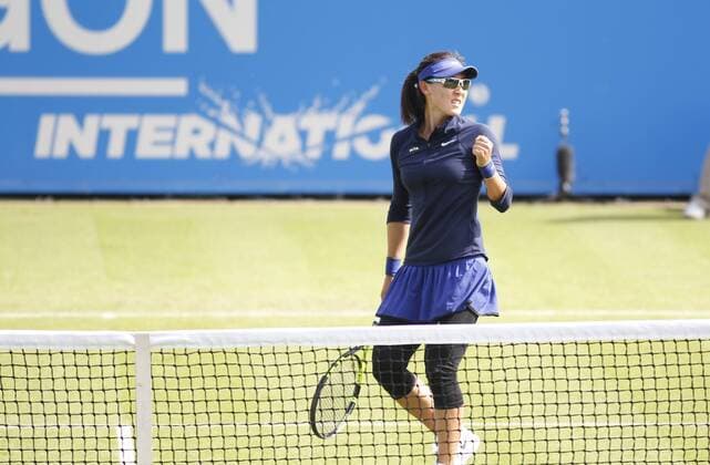 20.06.2016 Eastbourne, England. Aegon WTA Tennis Damen International Eastbourne Tennis Tournament. Action between Andrea Petkovic (GER) and Saisai Zheng (CHN) in their 1st round match at Devonshire Park. xHongboxChenx  ActionPlus11752361