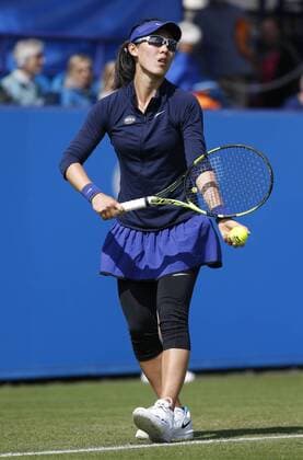 20.06.2016 Eastbourne, England. Aegon WTA Tennis Damen International Eastbourne Tennis Tournament. Action between Andrea Petkovic (GER) and Saisai Zheng (CHN) in their 1st round match at Devonshire Park. xHongboxChenx  ActionPlus11752351