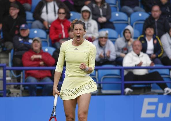 20.06.2016 Eastbourne, England. Aegon WTA Tennis Damen International Eastbourne Tennis Tournament. Andrea Petkovic (GER) defeats Saisai Zheng (CHN) by a score 5-7, 6-2, 6-4 in their 1st round match at Devonshire Park. xHongboxChenx  ActionPlus11752434