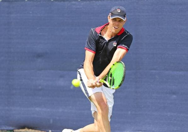 21.06.2016. Nottingham Tennis Centre, Nottingham, England. Aegon Open Mens ATP Tennis Herren Tennis. Sam Querrey of USA in action versus Ernesto Escobedo of USA xDavidxKissmanx  ActionPlus11752759