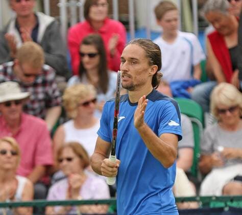 21.06.2016. Nottingham Tennis Centre, Nottingham, England. Aegon Open Mens ATP Tennis Herren Tennis. Alexandr Dolgopolov of Ukraine acknowledges the applause of the crowd after his victory over Kyle Edmund of Great Britain 6-4 7-6 xDavidxKissmanx  ActionPlus11752928