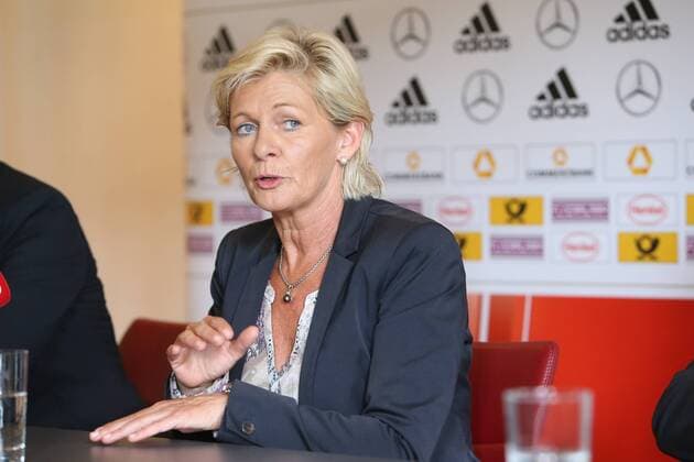 GER, PK DFB Fussball Nationalmannschaft Frauen 21.06.2016, GRASSAU, Hotel Golfresort Achental GER, Lehrgang DFB Frauen Nationalmannschaft Olympia 2016, im Bild Silvia Neid (Bundestrainerin) nordphotoxHofer