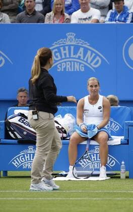 23.06.2016 Eastbourne, England. Aegon International Eastbourne Tennis Tournament. The umpire announces another rain delay and postponed the match between Agnieszka Radwanska (POL) and Dominika Cibulkova (SVK) to next day at Devonshire Park. xHongboxChenx  ActionPlus11753843
