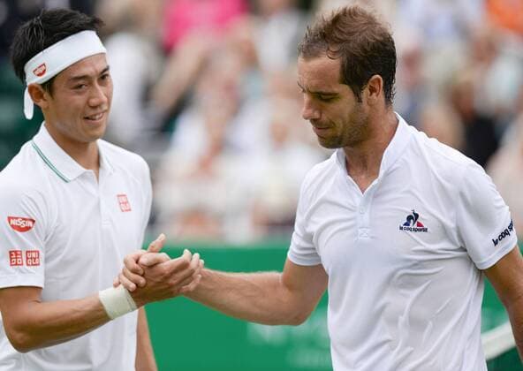 Nishikori beats Gasquet at exhibition match in London Japan s world No. 6 Kei Nishikori (L) shakes hands with Richard Gasquet of France after winning 6-2, 6-1 in an exhibition match in London on June 23, 2016. Nishikori will appear as fifth seed at Wimbledon from June 27. 