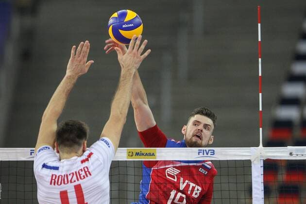 Volleyball, FIVB World League, Russland - Frankreich Lodz, Atlas Arena 2016, FIVB World League 2016, Russia (red) - France (white) EGOR KLIUKA FRANCE OUT!  20160624FNMG079