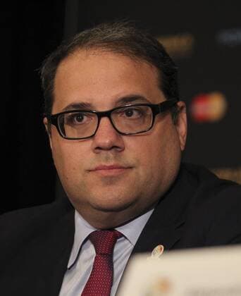 Copa America: Pressekonferenz der amerikanischen Verbandschefs CONCACAF President Victor Montagliani delivers a joint presser on the occasion of the Copa America Centenario 2016 final between Argentina and Chile in New York, United States, 24 June 2016. EFE David Fernandez SOCCER FEDERATION S LEADERS PRESSER IN NEW YORK !ACHTUNG: NUR REDAKTIONELLE NUTZUNG!  NUE006 20160624-636023959784271242
