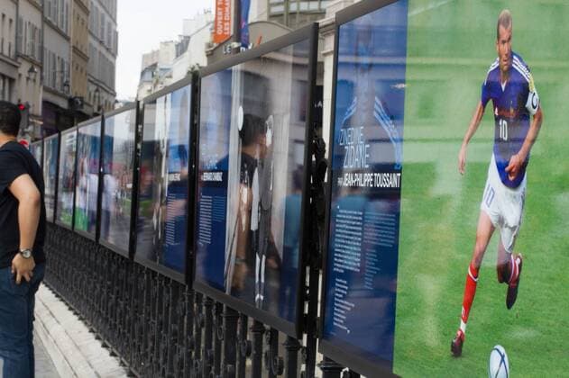 EURO 2016, Fußballausstellung am Hotel de Ville in Paris zinedine zidane NEWS: Exposition foot hotel de ville - PARIS - 24 06 2016 JustineVandermarliere Panoramic 