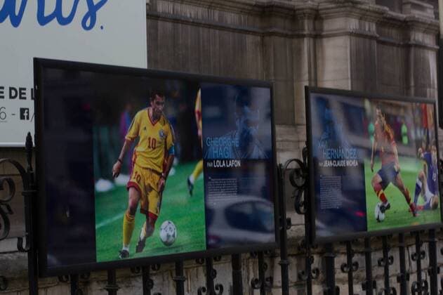 EURO 2016, Fußballausstellung am Hotel de Ville in Paris gheorge havi NEWS: Exposition foot hotel de ville - PARIS - 24 06 2016 JustineVandermarliere Panoramic 