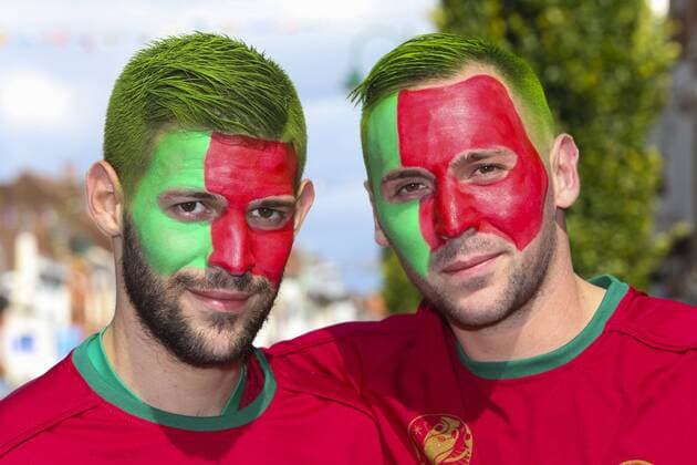 EURO 2016, Portugal, Fans - Fussball, Fans vor dem Achtelfinale Portugal - UEFA EURO EM, Nationalteam, Europameisterschaft, Nationalteam Länderspiel, Fussball 2016 - 25 06 2016 GwendolineLeGoff Panoramic 