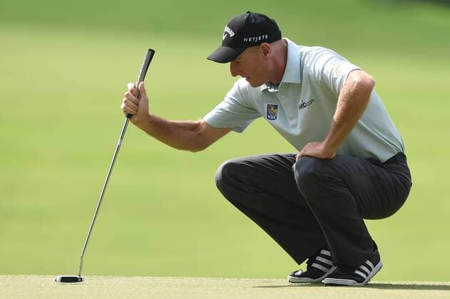 June 25, 2016 - Jim Furyk taps down the green on number four during third round play at the Quicken Loans National at Congressional Country Club in Bethesda MD. PGA Golf Herren 2016: Quicken Loans National JUN 25 - ZUMAcjm_
