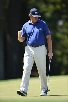 June 25, 2016 - Ernie Els gives a fist pump after sinking his putt on hole number nine during third round play at the Quicken Loans National at Congressional Country Club in Bethesda MD. PGA Golf Herren 2016: Quicken Loans National JUN 25 - ZUMAcjm_
