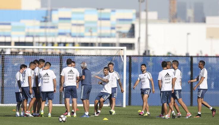 Argentina s players during a training session at Metlife stadium in East Rutherford, New Jersey, United States, 25 June 2016. Argentina will face Chile for their Copa America Centenario final match on Sunday. ARGENTINA PRESSER !ACHTUNG: NUR REDAKTIONELLE NUTZUNG!  NEW052 20160626-636024983933554739