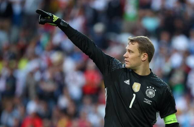 SOCCER - UEFA EURO EM Europameisterschaft, Nationalteam Länderspiel, Fussball 2016, GER vs SVK LILLE,FRANCE,26.JUN.16 - SOCCER - UEFA European Championship EM Europameisterschaft 2016, Round of 16, international match Länderspiel Germany vs Slovakia. Image shows Manuel Neuer (GER). GEPAxpictures xChristianxWalgram