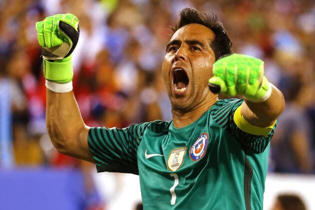 Football, Argentina v Chile. Copa America Centenario Championship 2016. Chile s goalkeeper Claudio Bravo celebrates the Copa America Centenario Championship title after winning against Argentina at the Met Life stadium in New Jersey, USA. 26 06 2016 Argentina v Chile, final Copa America Centenario 2016. 
