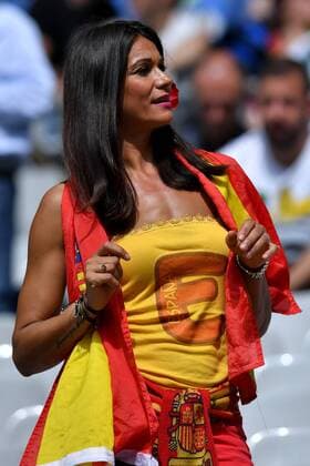 EURO 2016, Italien - Spanien, Fans SOCCER - UEFA EURO EM Europameisterschaft Fussball 2016, ITA vs ESP SAINT-DENIS,FRANCE,27.JUN.16 - SOCCER - UEFA European Championship EM Europameisterschaft 2016, Round of 16, international match Länderspiel Nationalteam Italy vs Spain. Image shows a fan. GEPAxpictures xFlorianxErtl