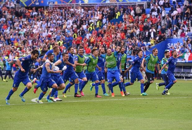 EURO 2016, Italien - Spanien FUSSBALL EURO 2016 ACHTELFINALE IN PARIS Italien - Spanien 27.06.2016 Jubel Italien nach dem Abpfiff