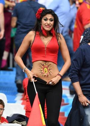 Paris , Herren Fussball Euro 2016, EM 2016, national team Nationalteam Achtelfinale, Italien -Spanien, 27.06.2016,Stade de France Paris, Spanien Fan,