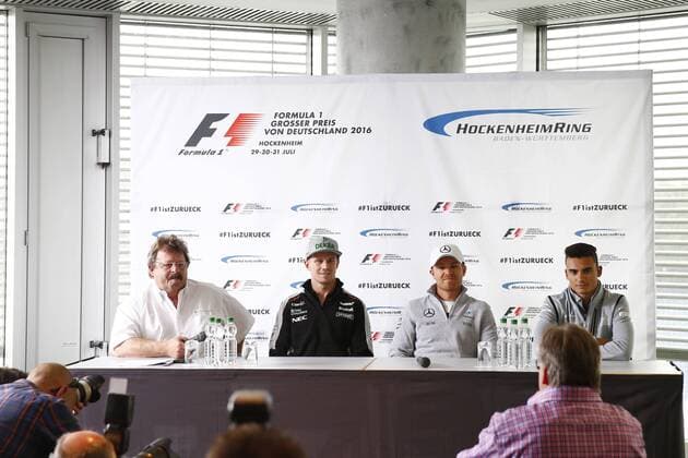 Motorsports: Trackday F1 Deutschland, Hockenheim zum großen Preis von Deutschland, Georg Seiler (Geschäftsführer Hockenheim GmbH) 27 Nico Hulkenberg (GER, Sahara Force India F1 Team), 6 Nico Rosberg (GER, Mercedes AMG Petronas F1 Team), 94 Pascal Wehrlein (GER, Manor Racing MRT), xJuergenxTapx xHochxZweix