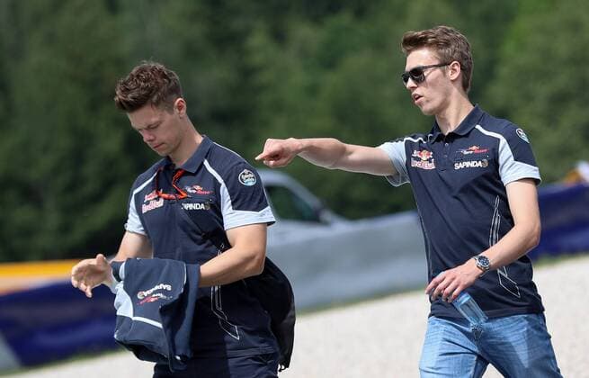 FORMULA 1 - GP of Austria 2016 SPIELBERG,AUSTRIA,30.JUN.16 - MOTORSPORTS, FORMULA 1 - Grand Prix of Austria, Red Bull Ring, preview. Image shows Daniil Kvyat (RUS Scuderia Toro Rosso right) with a team members. GEPAxpictures xChristianxWalgram