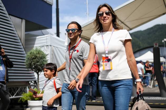 FORMULA 1 - GP of Austria 2016 SPIELBERG,AUSTRIA,30.JUN.16 - MOTORSPORTS, FORMULA 1 - Grand Prix of Austria, Red Bull Ring, preview. Image shows Felipe Massa (BRA Williams) and family. GEPAxpictures xDanielxGoetzhaber
