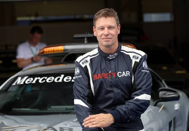 Formel 1, GP von Österreich in Spielberg FORMULA 1 - GP of Austria 2016 SPIELBERG,AUSTRIA,30.JUN.16 - MOTORSPORTS, FORMULA 1 - Grand Prix of Austria, Red Bull Ring, preview. Image shows Bernd Maylaender with winners of the Driving Experience. GEPAxpictures xChristianxWalgram