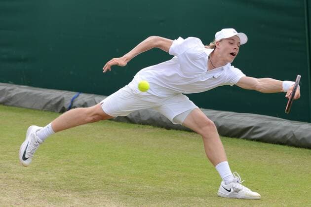 June 30, 2016 - London, England - DENIS SHAPOVALOV of Canada in his semifinal match vs. K. Raisma in the Nike Junior International Roehampton tennis tournament. Tennis 2016 - Nike Junior International Roehampton - Day 5 - ZUMAl132