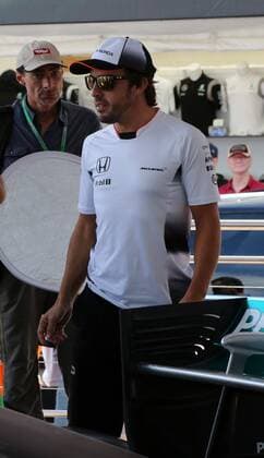 Austrian Grand Prix Zeltweg - Spielberg, 30. 06. 2016 Ankunft der Fahrer Fernando ALONSO