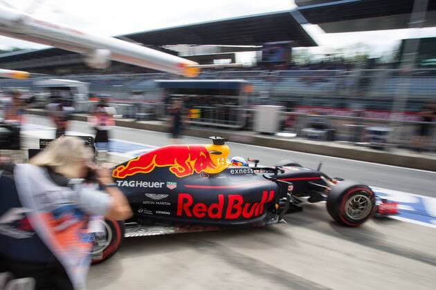 FORMULA 1 - GP of Austria 2016 SPIELBERG,AUSTRIA,01.JUL.16 - MOTORSPORTS, FORMULA 1 - Grand Prix of Austria, Red Bull Ring, free practice. Image shows Daniel Ricciardo (AUS Red Bull). GEPAxpictures xMaticxKlansek
