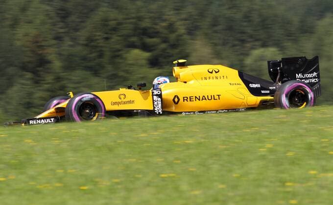 FORMULA 1 - GP of Austria 2016 SPIELBERG,AUSTRIA,01.JUL.16 - MOTORSPORTS, FORMULA 1 - Grand Prix of Austria, Red Bull Ring, free practice. Image shows Jolyon Palmer (GBR Renault). GEPAxpictures xMarioxKneisl