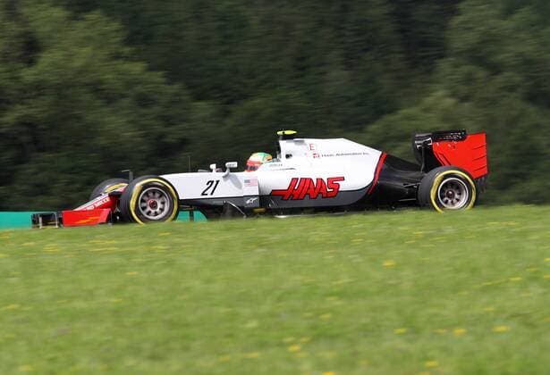 FORMULA 1 - GP of Austria 2016 SPIELBERG,AUSTRIA,01.JUL.16 - MOTORSPORTS, FORMULA 1 - Grand Prix of Austria, Red Bull Ring, free practice. Image shows Esteban Gutierrez (MEX Haas). GEPAxpictures xMarioxKneisl