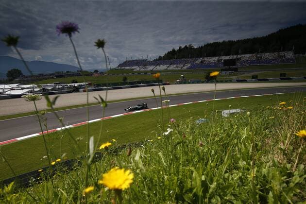 Motorsports: FIA Formula One World Championship WM Weltmeisterschaft 2016, Grand Prix of Austria, 6 Nico Rosberg (GER, Mercedes AMG Petronas Formula One Team), xHOCHxZWEIx