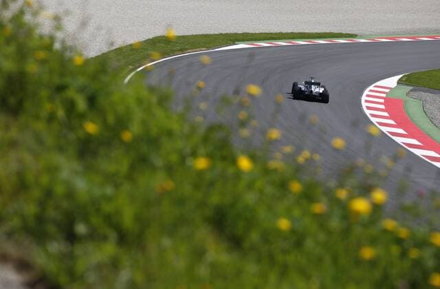 Motorsports: FIA Formula One World Championship WM Weltmeisterschaft 2016, Grand Prix of Austria, 44 Lewis Hamilton (GBR, Mercedes AMG Petronas Formula One Team), xHOCHxZWEIx