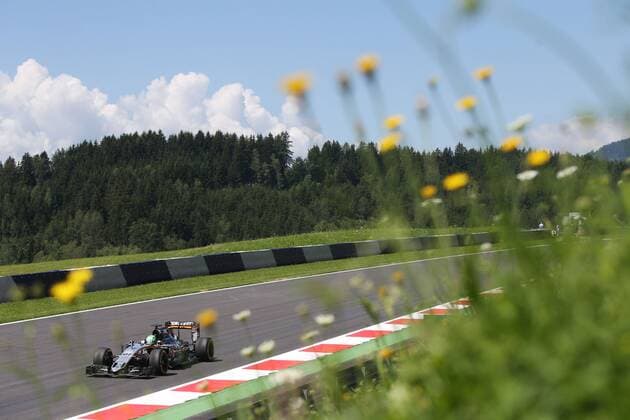 Motorsports: FIA Formula One World Championship WM Weltmeisterschaft 2016, Grand Prix of Austria, 27 Nico Hulkenberg (GER, Sahara Force India F1 Team), xHOCHxZWEIx