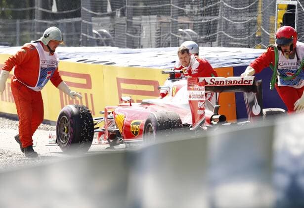 Motorsports: FIA Formula One World Championship WM Weltmeisterschaft 2016, Grand Prix of Austria, 5 Sebastian Vettel (GER, Scuderia Ferrari), xHOCHxZWEIx