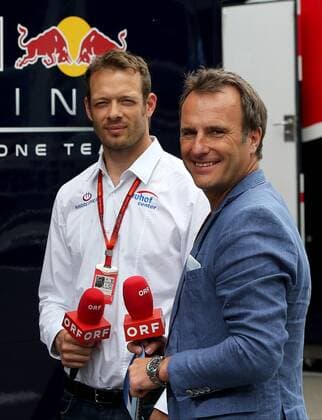 FORMULA 1 - GP of Austria 2016 SPIELBERG,AUSTRIA,01.JUL.16 - MOTORSPORTS, FORMULA 1 - Grand Prix of Austria, Red Bull Ring, free practice. Image shows Alexander Wurz and Ernst Hausleitner (ORF). GEPAxpictures xHansxOberlaender