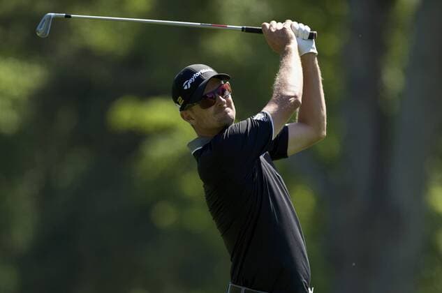 June 30, 2016: Justin Rose of England plays his shot from the fairway during the first round of golf at the PGA Golf Herren World Golf Championships Bridgestone Invitational at Firestone Country Club in Akron, Ohio. (Photo by Shelley Lipton Icon Sportswire) GOLF: JUL 30 PGA - World Golf Championships-Bridgestone Invitational - First Round Icon160630042 EDITORIAL USE ONLY