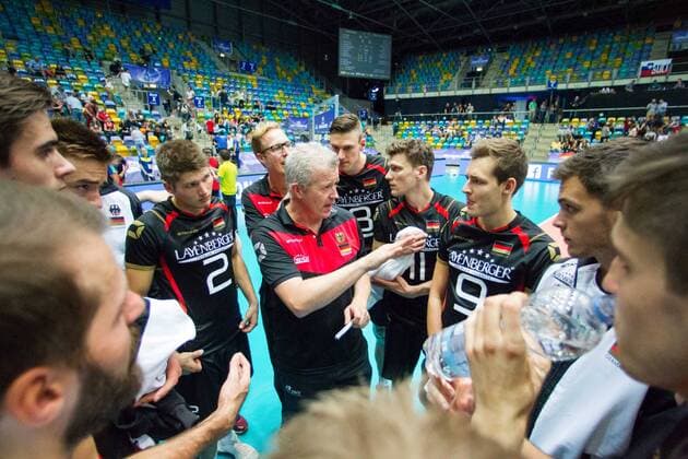 Vital Heynen (Headcoach Trainer Deutschland Germany) mit seiner Mannschaft; FIVB Volleyball World League Group 3 Finals, fraport Arena, Frankfurt (Main) Germany, 20160701: Semifinal Germany vs Chinese Taipei (Deutschland gegen Taiwan) Frankfurt (Main) Copyright: Wuechner Eibner-Pressefoto EP_NWR