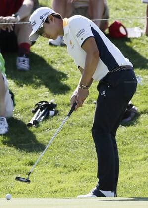 July 1, 2016 - Akron, OH, USA - Young-Han Song putts from the fringe on the 18th hole during the second round of the Bridgestone Invitational at Firestone Country Club on Friday, July 1, 2016, in Akron, Ohio. Bridgestone Invitational - ZUMAm67_