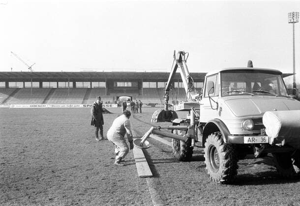 Suche nach einer Fliegerbombe aus dem 2. Weltkrieg im Stadion Rote Erde, der Heimspielstätte von Borussia Dortmund
