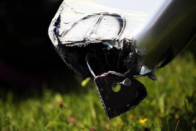 Formel 1, GP von Österreich, Crash Rosberg Austrian Grand Prix, Red Bull Ring 30 June - 3 July 2016 02.07.2016 Free Practice 3, The damaged Mercedes AMG F1 W07 Hybrid nosecone of Nico Rosberg (GER) Mercedes AMG F1 after he crashed in the third practice session. 