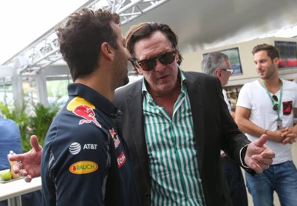 Formel 1, GP von Österreich, Michael Madsen zu Gast an der Strecke FORMULA 1 - GP of Austria 2016 SPIELBERG,AUSTRIA,02.JUL.16 - MOTORSPORTS, FORMULA 1 - Grand Prix of Austria, Red Bull Ring, qualifying. Image shows Daniel Ricciardo (AUS Red Bull Racing) and Michael Madsen. GEPAxpictures xChristianxWalgram