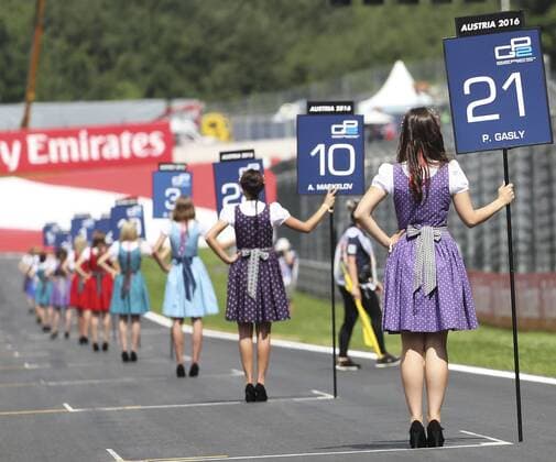 Bilder des Tages - SPORT FORMULA 1 - GP of Austria 2016 SPIELBERG,AUSTRIA,02.JUL.16 - MOTORSPORTS, FORMULA 1 - Grand Prix of Austria, Red Bull Ring, qualifying. Image shows Formula Unas. GEPAxpictures xHansxOberlaender