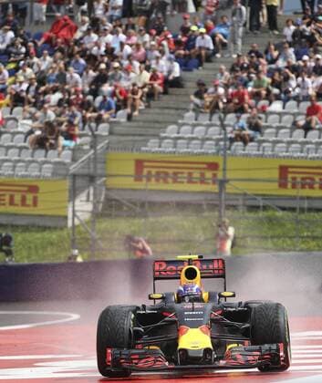 FORMULA 1 - GP of Austria 2016 SPIELBERG,AUSTRIA,02.JUL.16 - MOTORSPORTS, FORMULA 1 - Grand Prix of Austria, Red Bull Ring, qualifying. Image shows Max Verstappen (NEL Red Bull). GEPAxpictures xHansxOberlaender