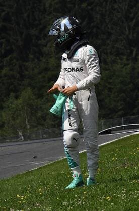 Nico Rosberg; Mercedes Grand Prix, Crsah, formula 1 GP, Austria in Spielberg, 02.07.2016 Photo:mspb Jerry Andre Crsah, Nico Rosberg; formula 1 GP, Austria
