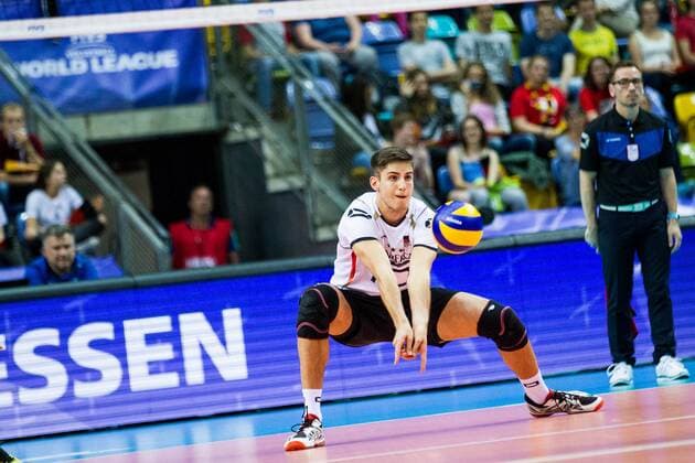 Volleyball, FIVB World League, Deutschland - Slowenien Annahme reception Moritz Reichert (10 Deutschland Germany); FIVB Volleyball World League Group 3 Finals, fraport Arena, Frankfurt (Main) Germany, 20160702: 1st place match: Germany vs Slovenia (Deutschland gegen Slowenien) Frankfurt (Main) Copyright: Wuechnerx xEibner-Pressefoto EP_nwr