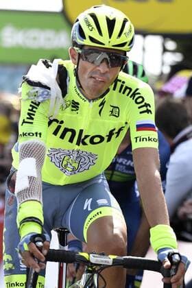 Tour de France - 1. Etappe, Sturz von Contador Spanish Alberto Contador of Tinkoff pictured after the first stage of the 103rd edition of the Tour de France cycling race, 188km from Mont-Saint-Michel to Utah Beach Sainte-Marie-du-Mont, Saturday 02 July 2016, France. This year s Tour de France takes place from July 2nd to July 24rth. YORICKxJANSENS  x04884500x