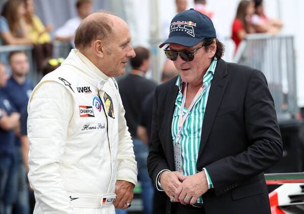 Formel 1, GP von Österreich, Michael Madsen zu Gast an der Strecke FORMULA 1 - GP of Austria 2016 SPIELBERG,AUSTRIA,02.JUL.16 - MOTORSPORTS, FORMULA 1 - Grand Prix of Austria, Red Bull Ring, legends race. Image shows Hans Joachim Stuck and Michael Madsen. GEPAxpictures xChristianxWalgram
